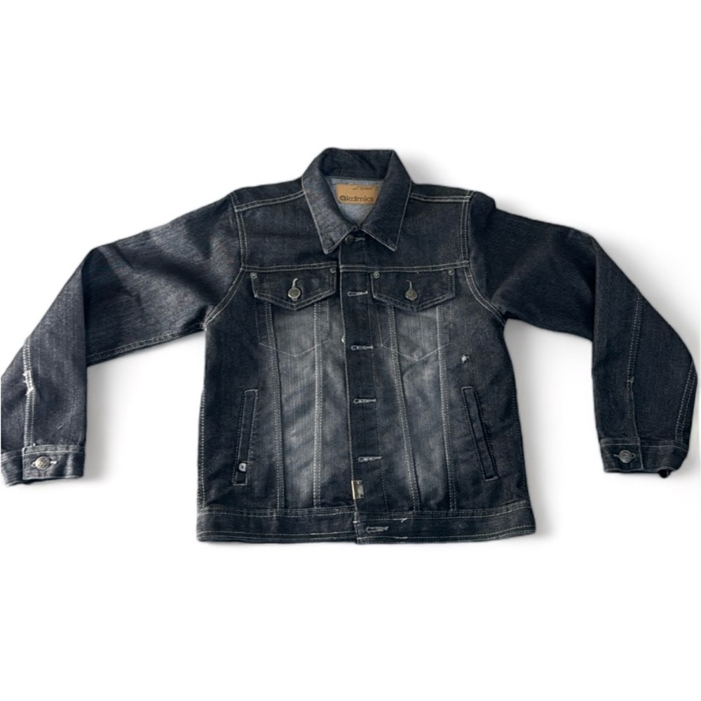 NWOT Unisex Jean jacket size medium cousin brand is akademiks